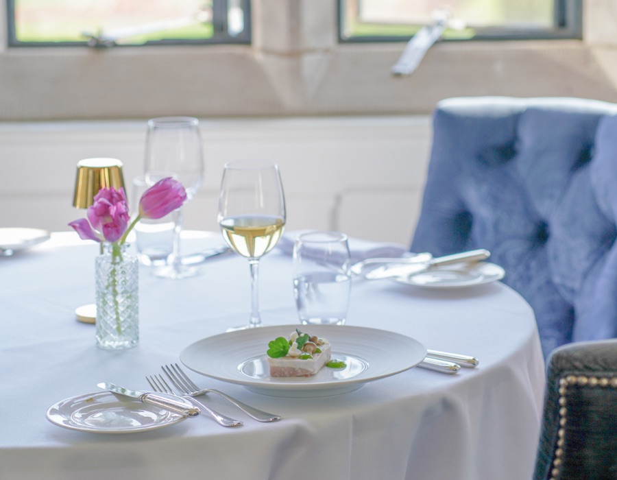 Restaurant 1180